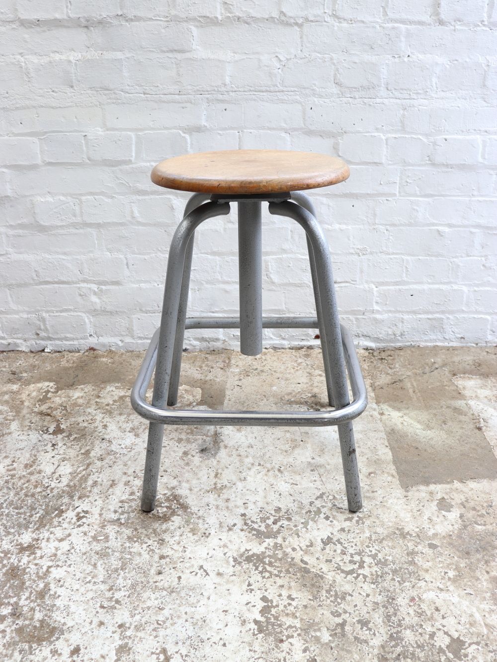 Lovely French L.Sautereau Industrial Swivel Stool photo vintage