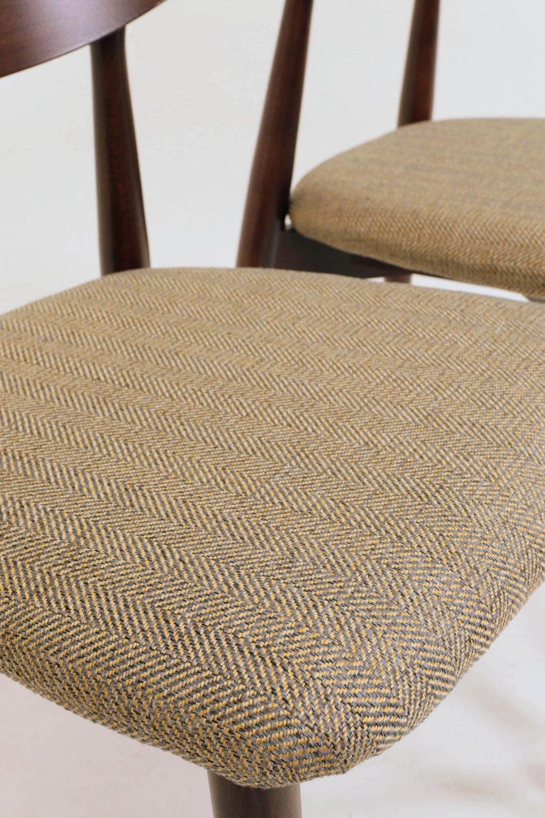 Set Of 4 Modern Beech Wood Dining Chair, Herringbone Yellow Ocra Fabric photo furniture