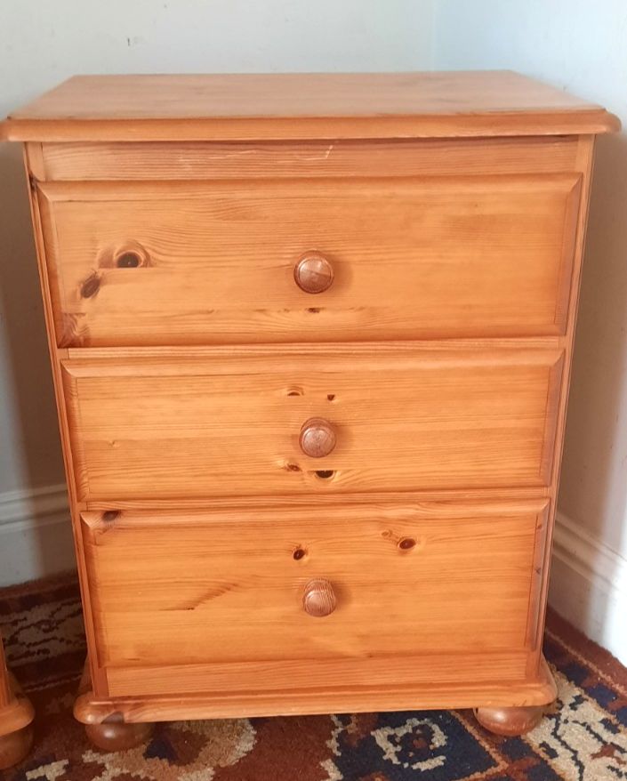 Vintage Pair Of Late 20th C. Pine Bedside Drawers photo for sale
