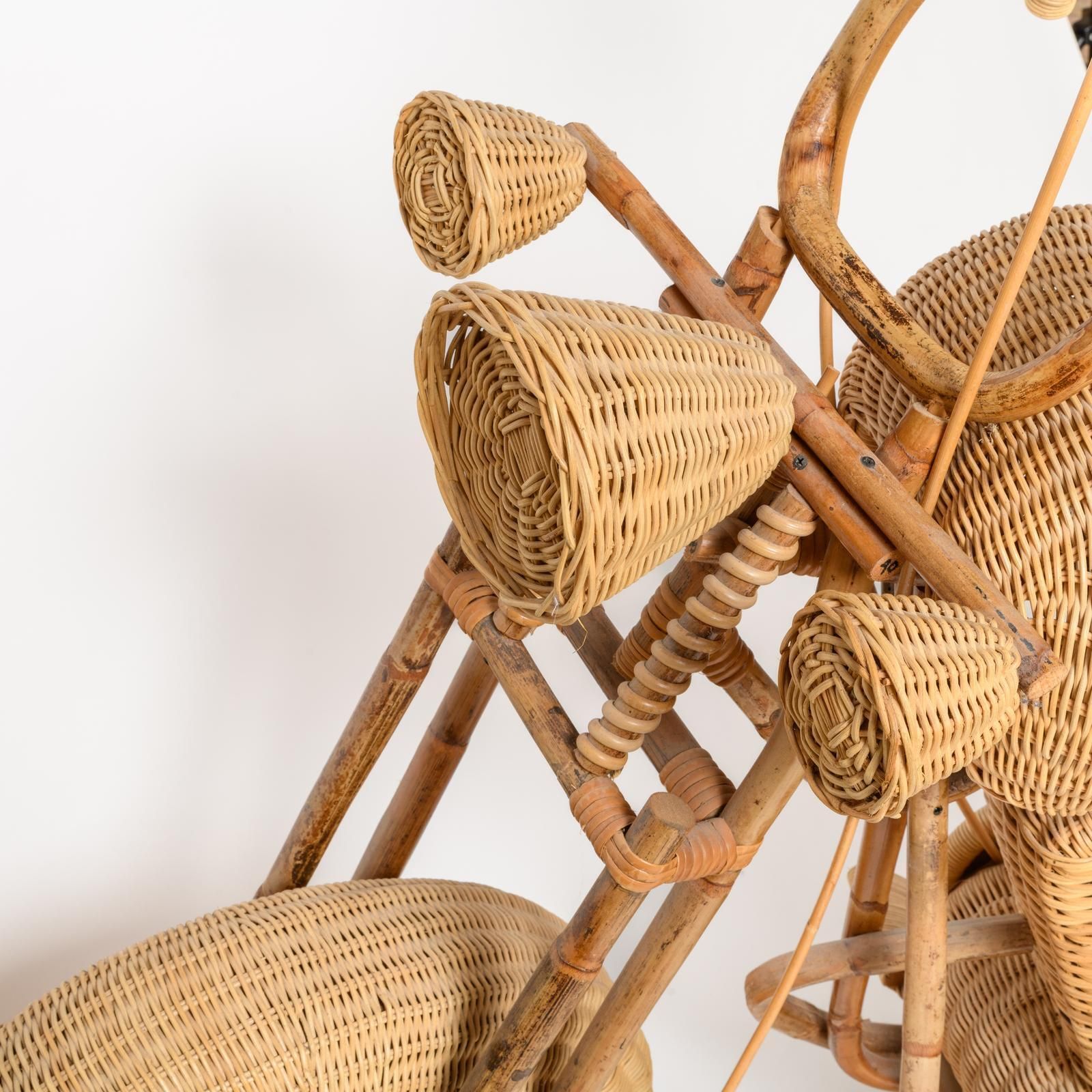 Full Size Wicker And Bentwood “Harley Davidson” Motorcycle Sculpture photo vinterior