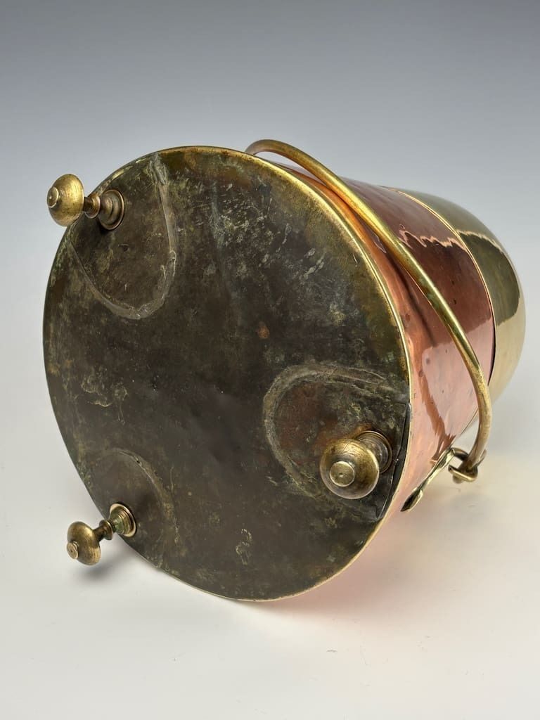 photo vinterior 19th Century Dutch Copper And Brass 'Doofpot' (Ember Pot)