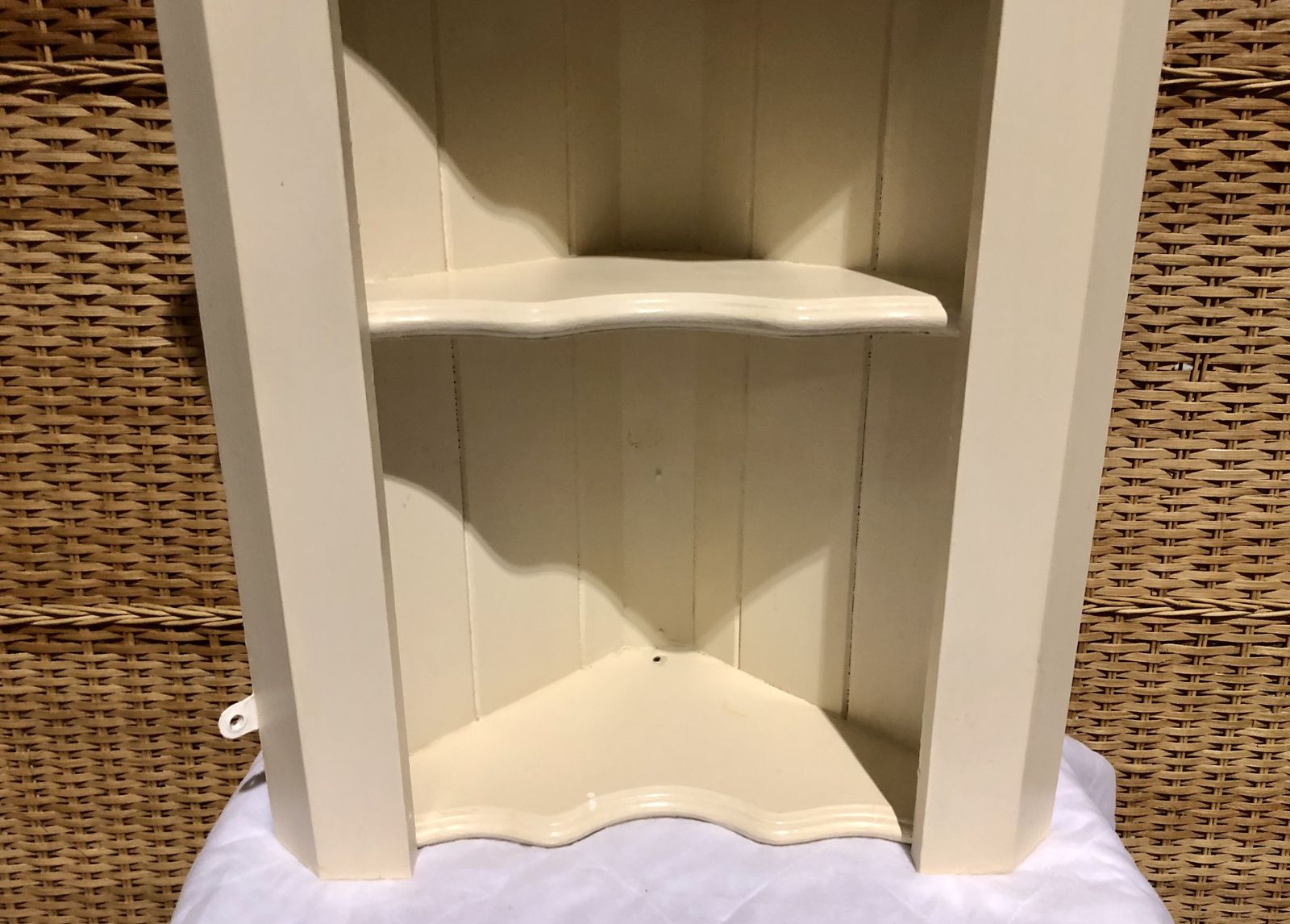 photo buy Handsome Vintage Painted Pine Corner Shelf