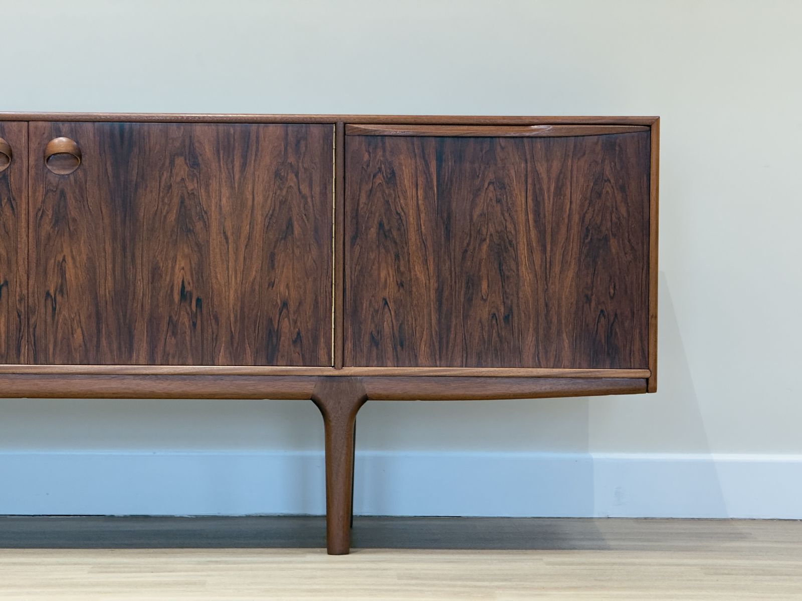 McIntosh Long Sideboard In Rosewood photo furniture
