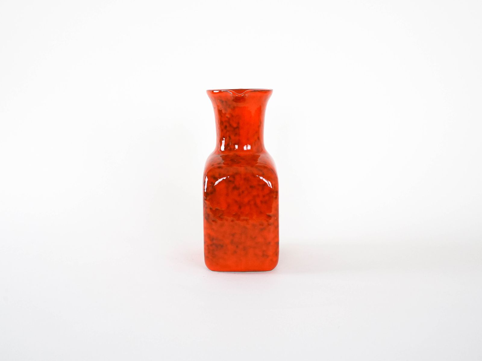 Red Ceramic Vase, Italian Design, 1960s, Made In Italy photo vinterior