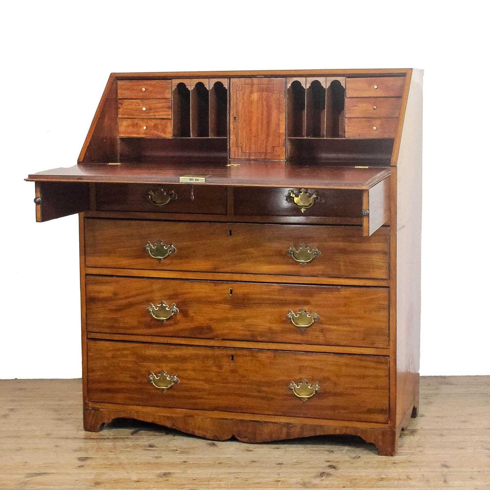 Antique Georgian Walnut Bureau | Antique Bureaux | Antique Furniture | Walnut Furniture | Antique Desks photo for sale