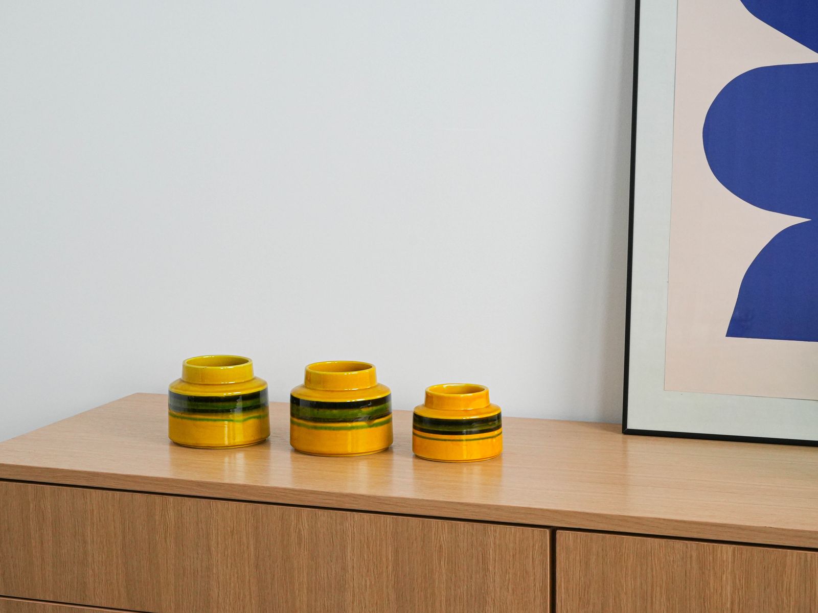 Set Keramische Vazen, Italiaans Design, Jaren 1960, Geproduceerd In Italië photo furniture