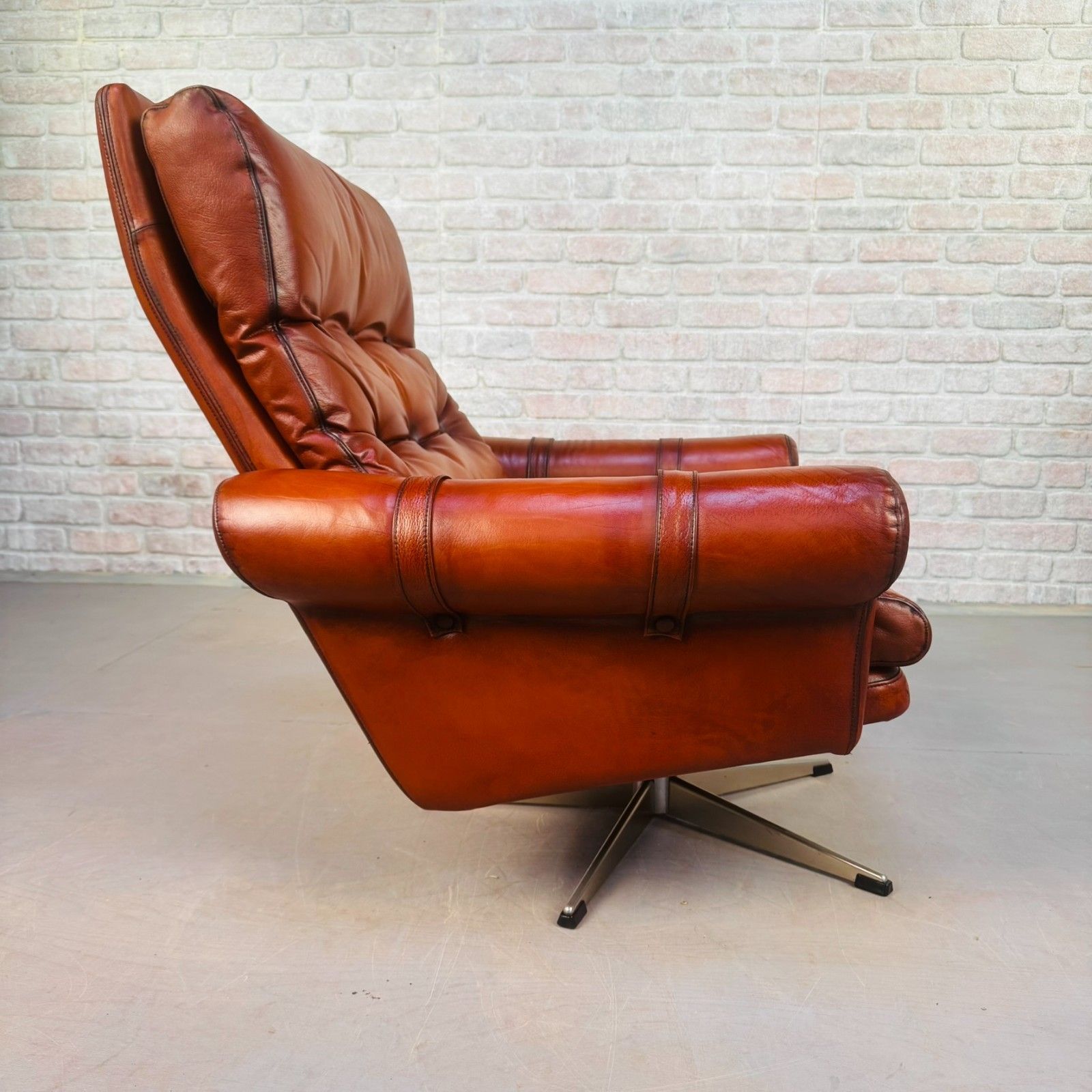Mid Century Danish Leather Swivel Armchair – Hand Dyed Cognac Colour photo buy