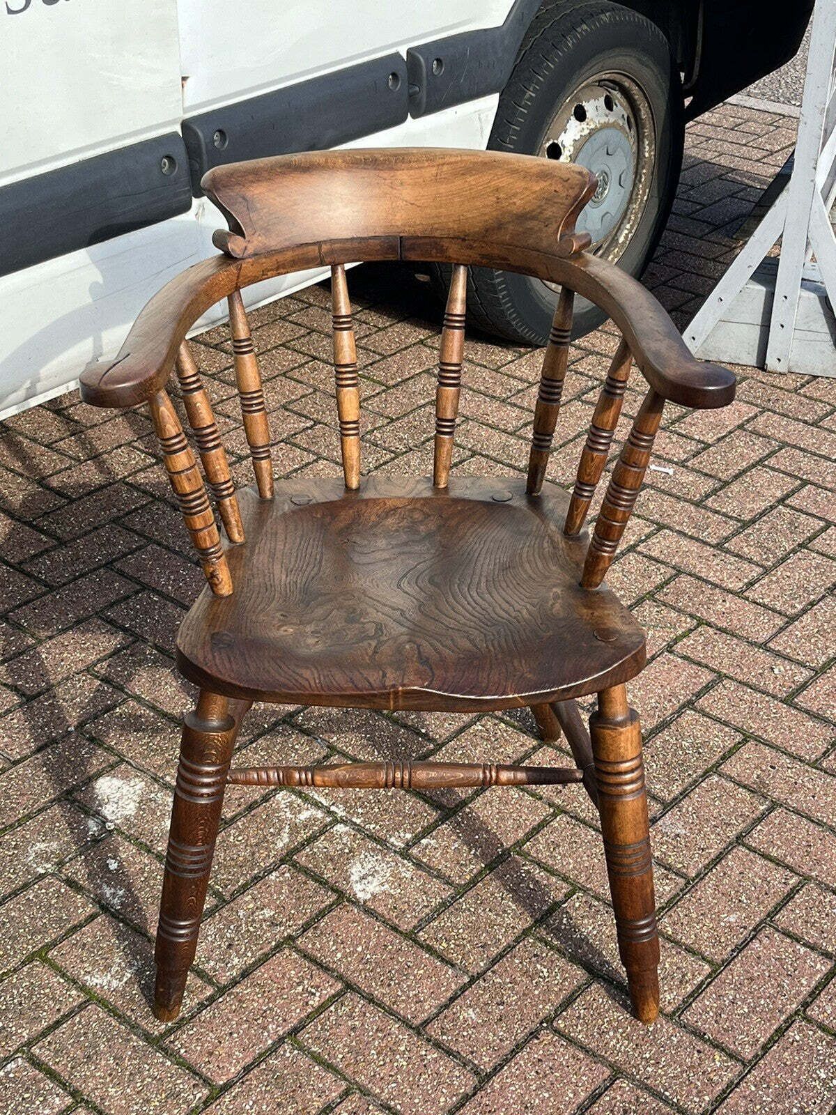 photo for sale King George V Smokers Bow Estate Chair.