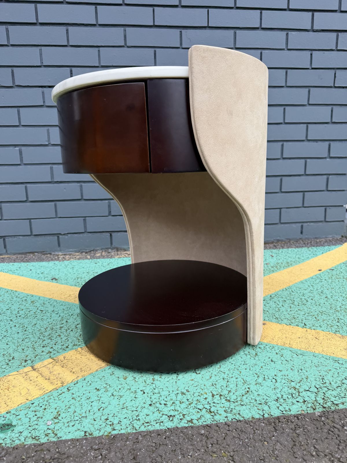 Stunning Contemporary Marble Top & Leather Round Side / End / Bedside Table, – Superb Condition, Rrp £1,500