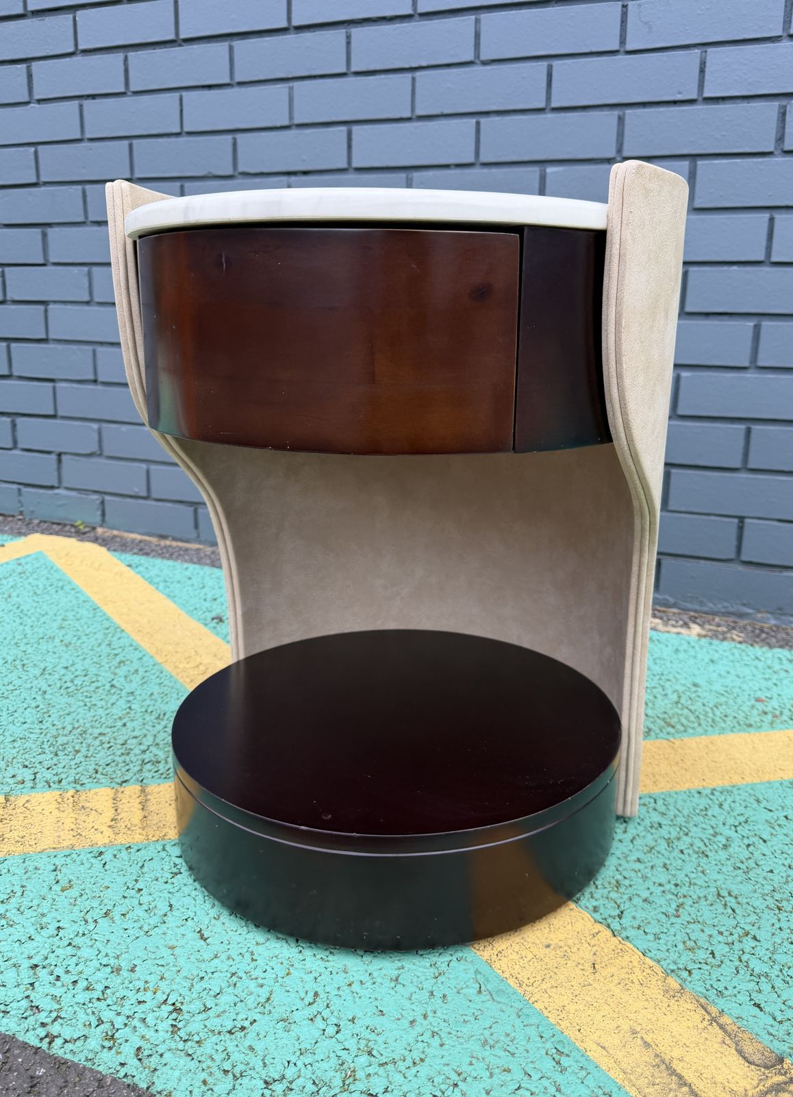 Stunning Contemporary Marble Top & Leather Round Side / End / Bedside Table, – Superb Condition, Rrp £1,500 photo vinterior