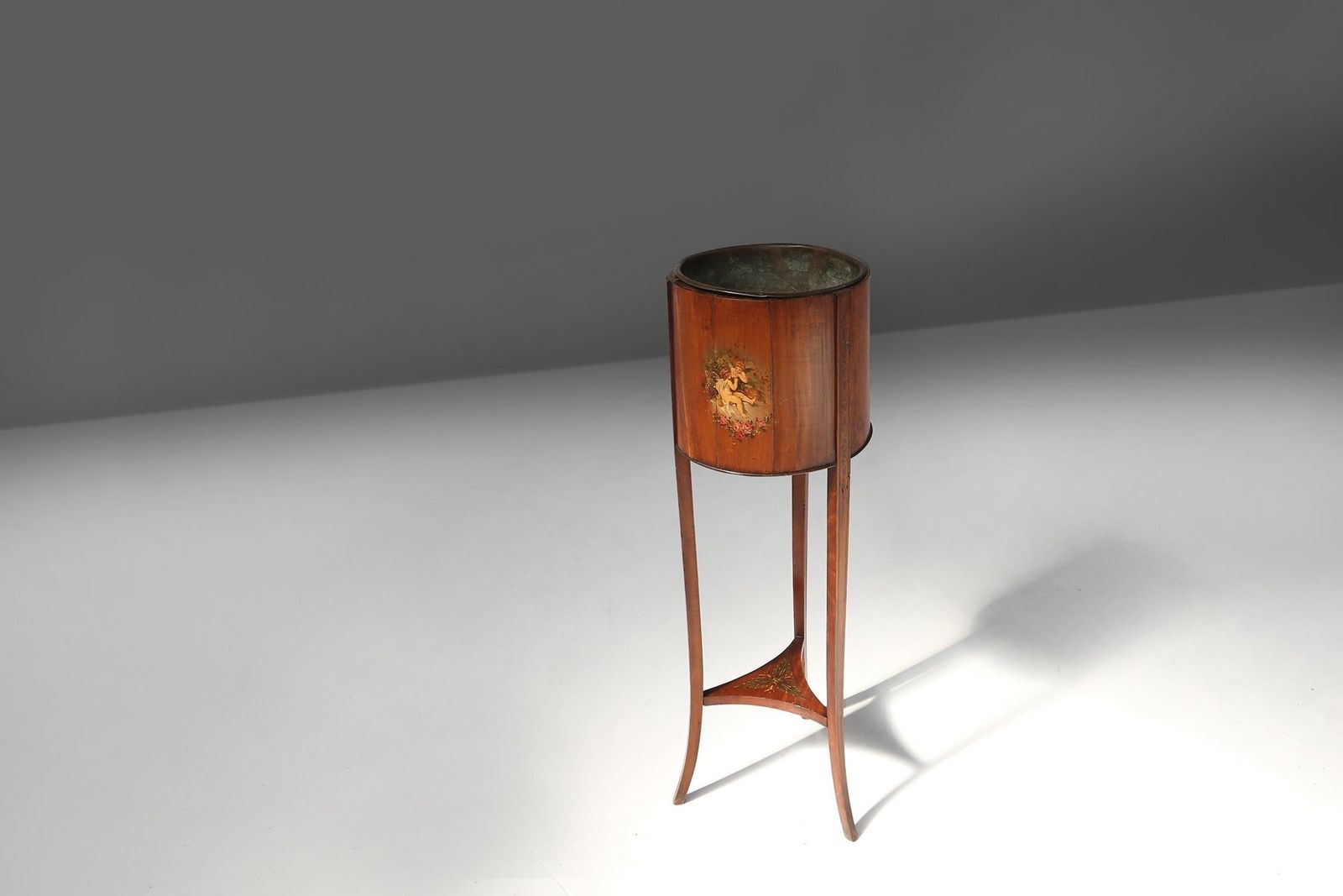 Antique Victorian Painted Planter On Stand, 1800s photo vinterior
