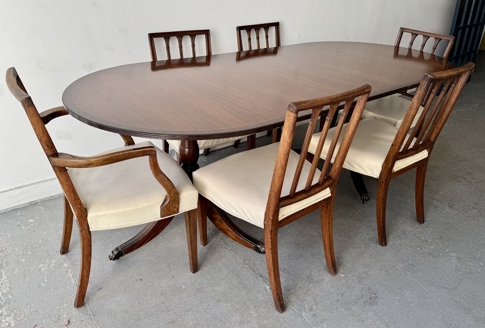photo furniture Set Of 6 Georgian Mahogany Dining Chairs