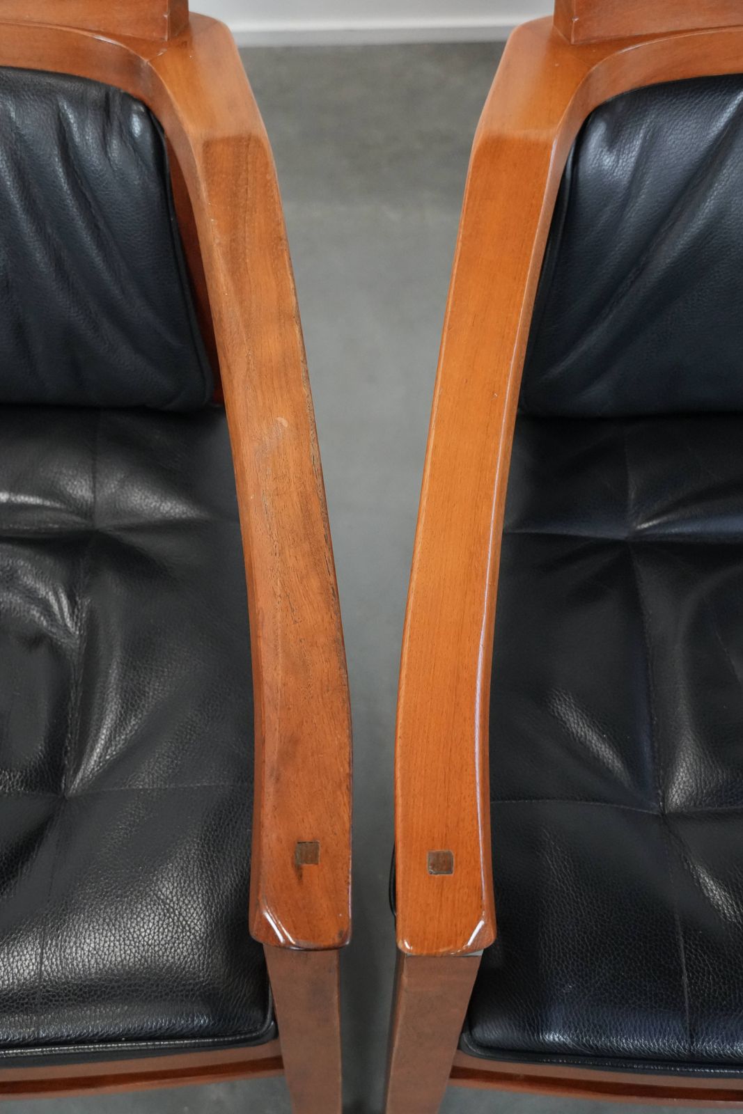 2467.0 Set Of 4 Luxury Black Leather Schuitema Art Deco Dining Chairs With Armrests From The Decoform Series photo