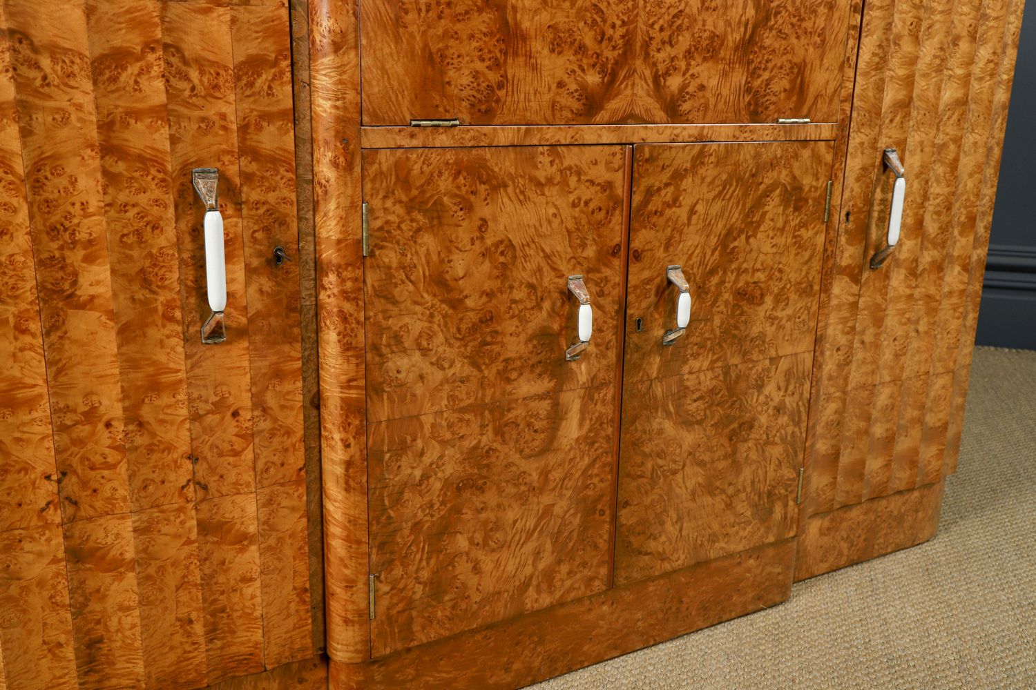 English Art Deco Satinwood & Electric Cocktail Cabinet By Harry & Lou Epstein (Circa 1930) photo vintage