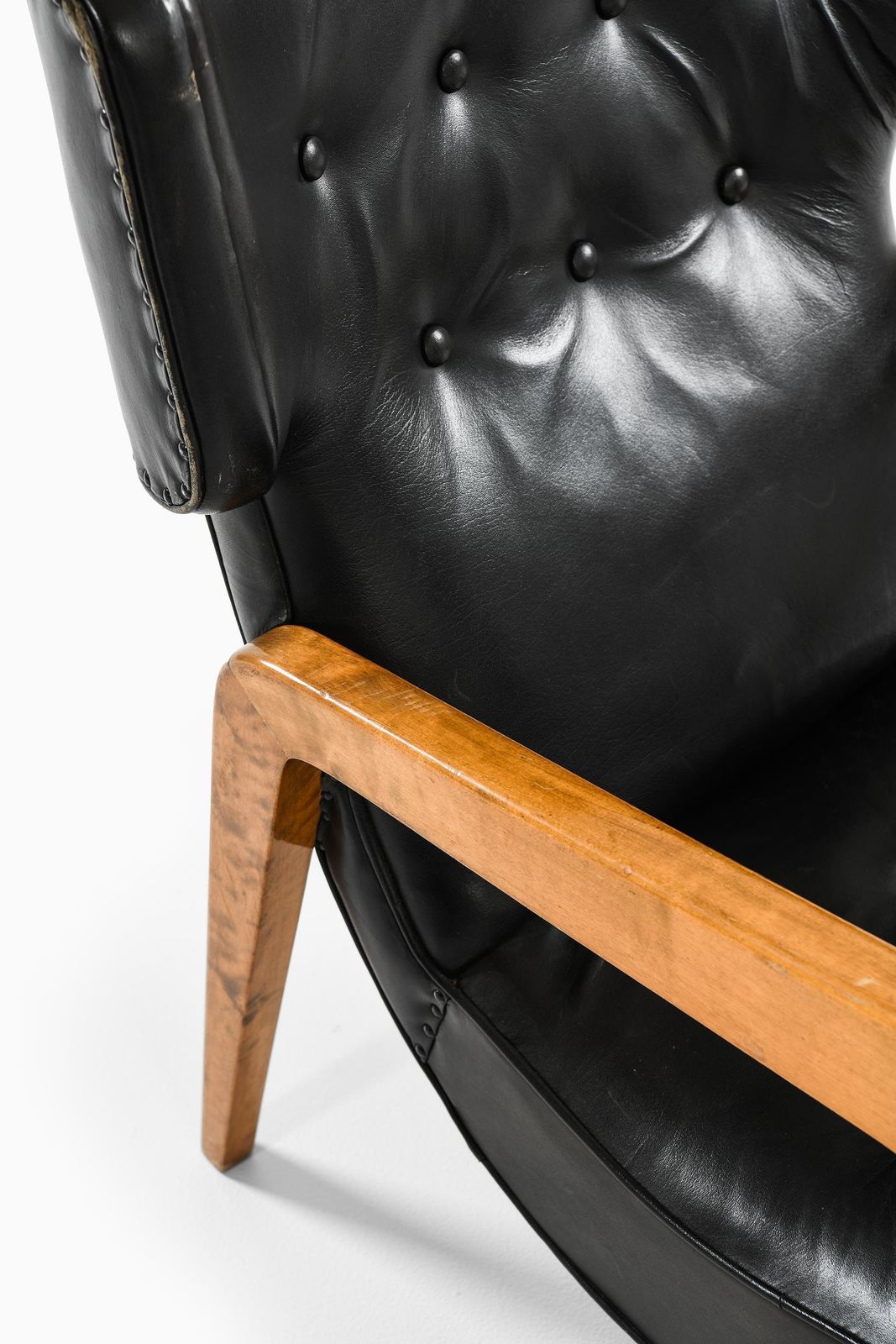 Set Of 2 Easy Chairs In Leather And Brich, 1950s photo vinterior