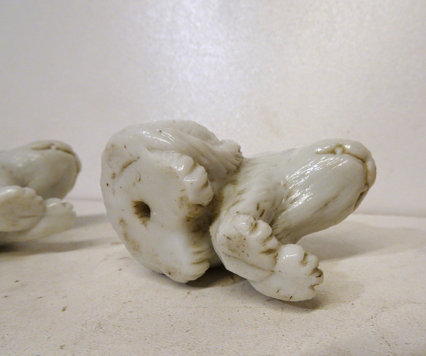 Small Antique Meiji Japanese Hirado Ware Porcelain Tigers, 1890s, Set Of 2 photo vinterior