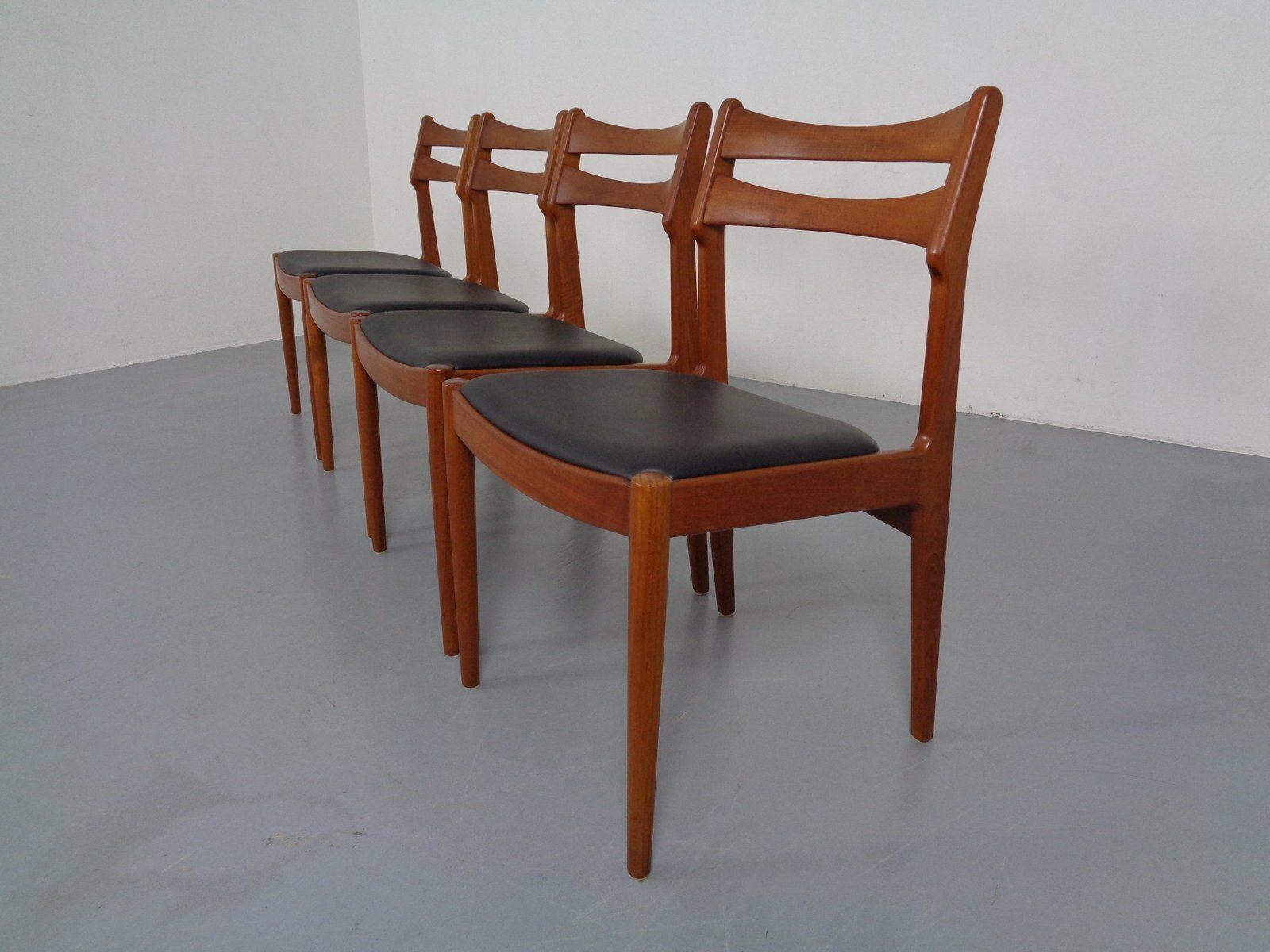 Teak Dining Chairs From Vamo Sønderborg, Denmark, 1960s, Set Of 4 photo furniture