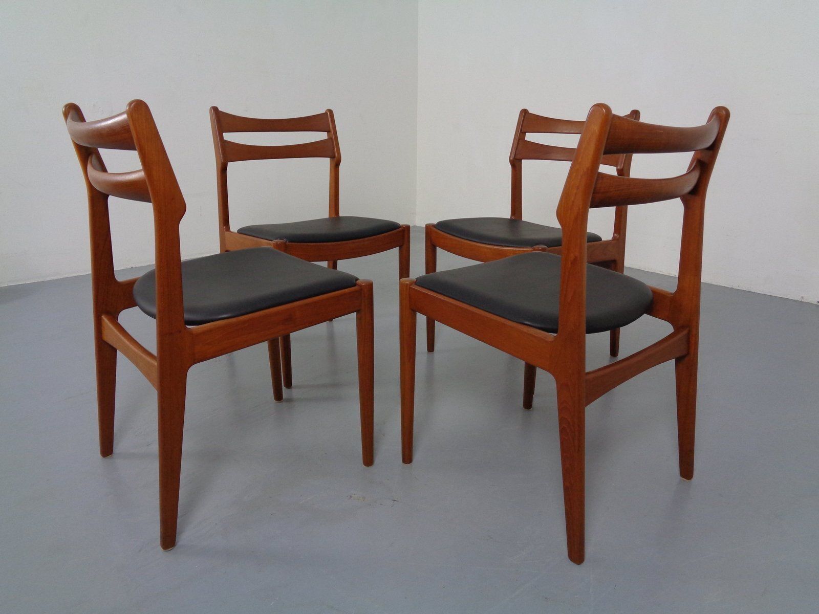 Teak Dining Chairs From Vamo Sønderborg, Denmark, 1960s, Set Of 4 photo for sale