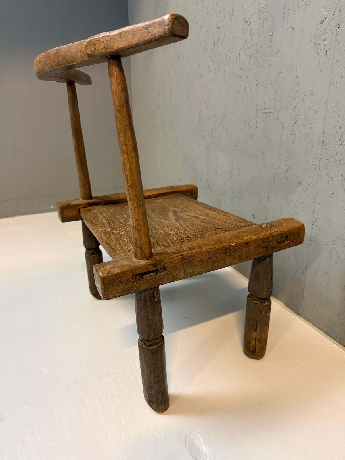 Hand Carved African Baule Tribal Chair, Ivory Coast, Early 20th Century photo vinterior
