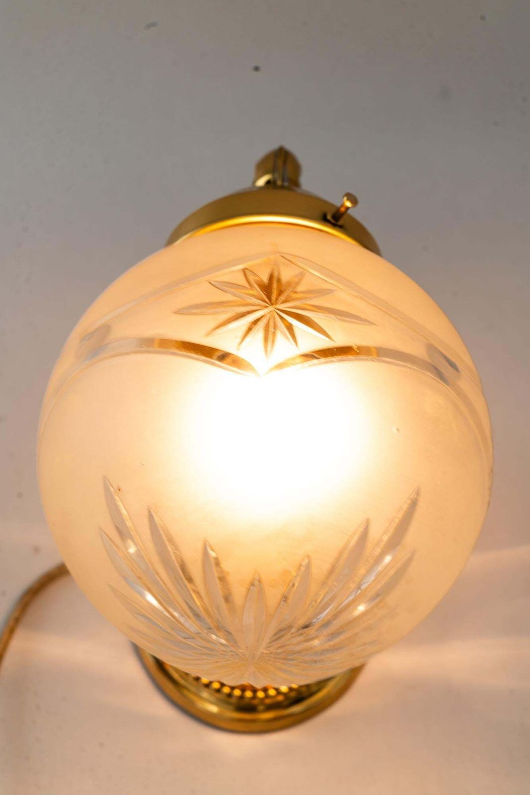 671.0 2 Historistic Wall Lamps With Cut Glass Shades Vienna Around 1890s photo
