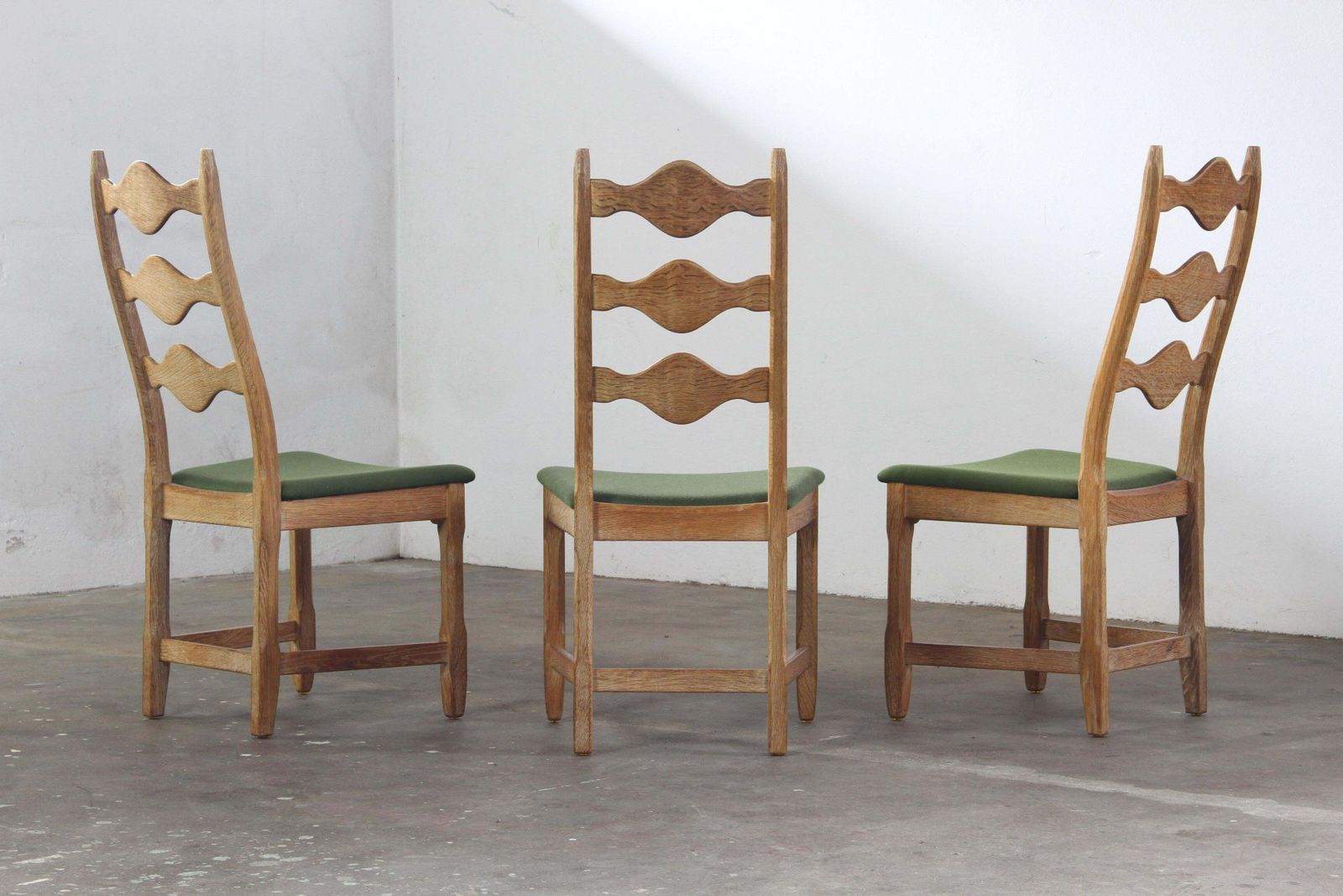 Vintage 1960s Danish Tall Back Brutalist Chairs By Henning Kjærnulf, Set Of 8 photo Furniture