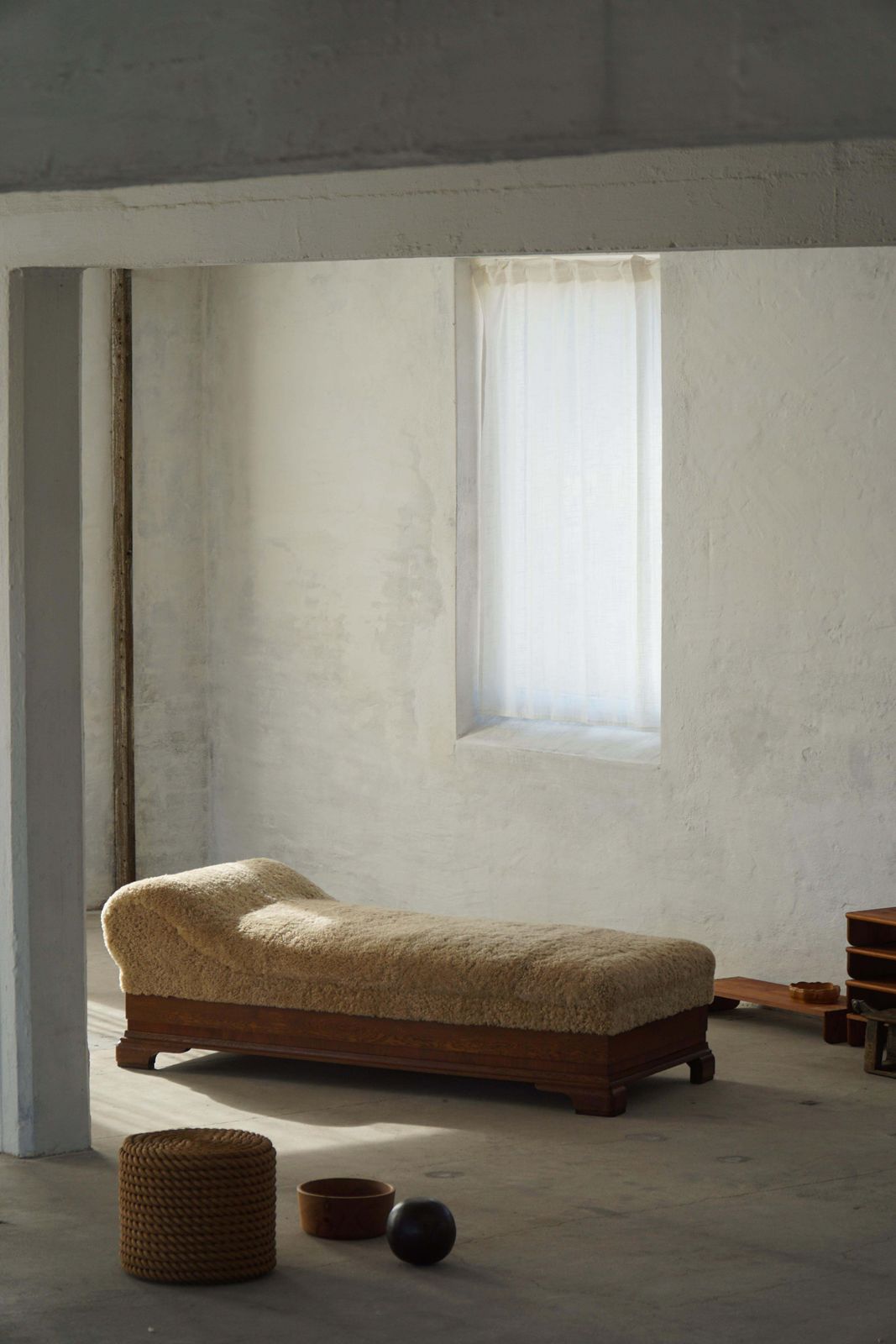 Art Deco, Daybed Reupholstered In Lambswool, Danish Cabinetmaker, 1930s photo Furniture