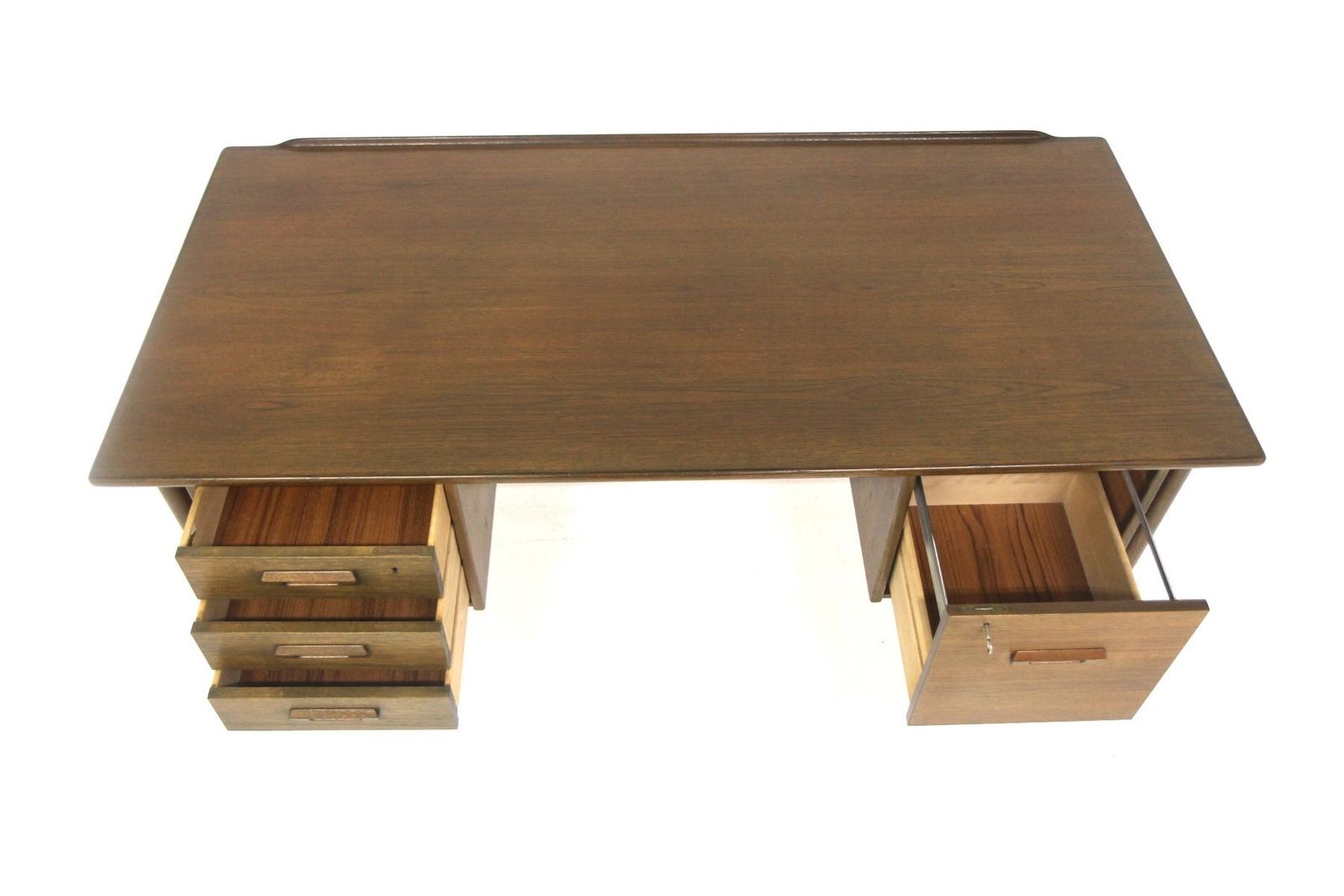 Scandinavian Oak Desk From Lelångs Möbelfabrik, Bengtfors, Sweden, 1960s photo 1725.0