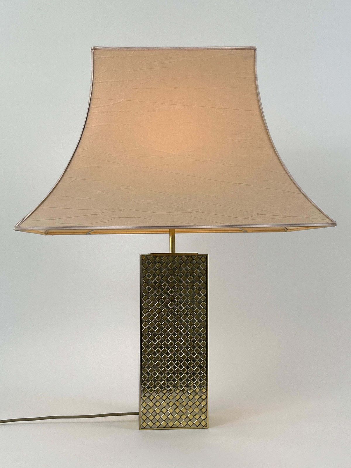 photo for sale Rare Monumental Mid Century Modern Table Lamp By Vereinigte Werkstätten Germany