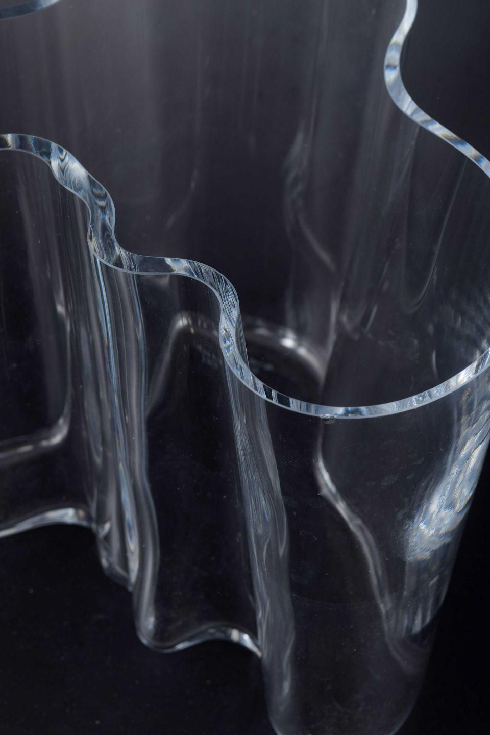 Alvar Aalto For Iittala. Organically Shaped Savoy Vase, 1960s/70s. photo for sale