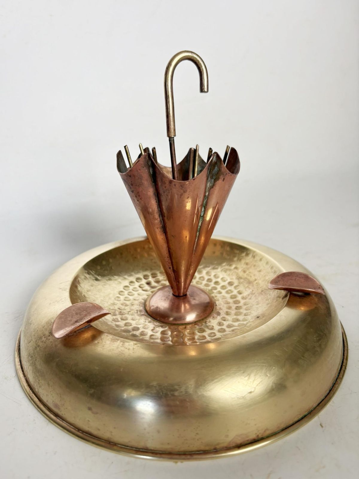 Umbrella Shaped Ashtray In Brass And Copper, France, 1960 photo 466.0