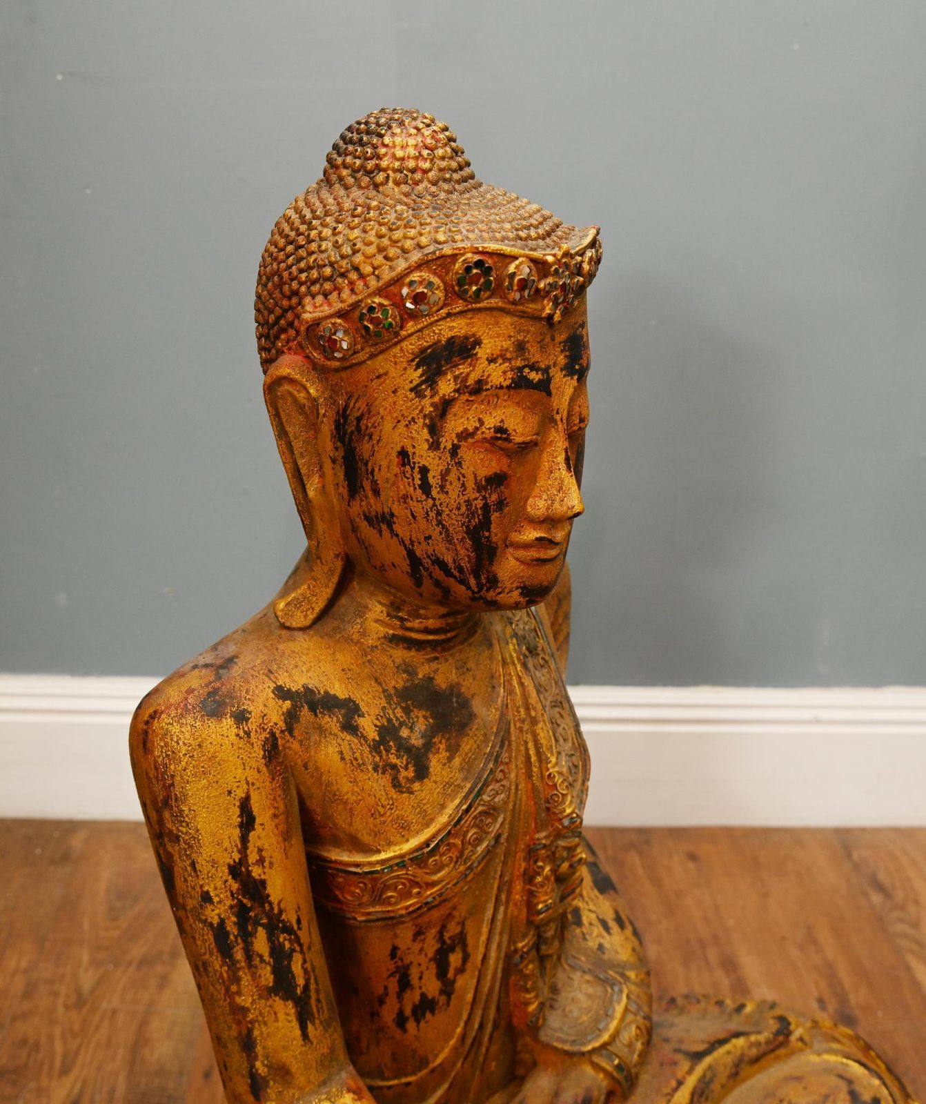 photo for sale Nepalese Nepalease Statue Buddhism Meditation Pose Carving Nepal