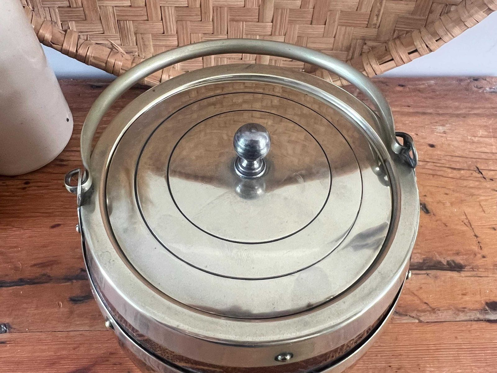 Vintage Oak Silver Plate Biscuit Barrel With Shield | Antique Wooden Ice Bucket | Rustic English Country Farmhouse Decor photo 115.0