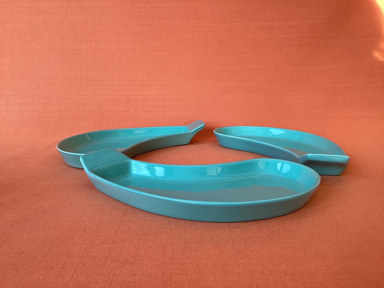 Set Of 6 Vintage Tg Green Kidney Shaped Plates, 1960s 70s Green Serving Dishes photo furniture