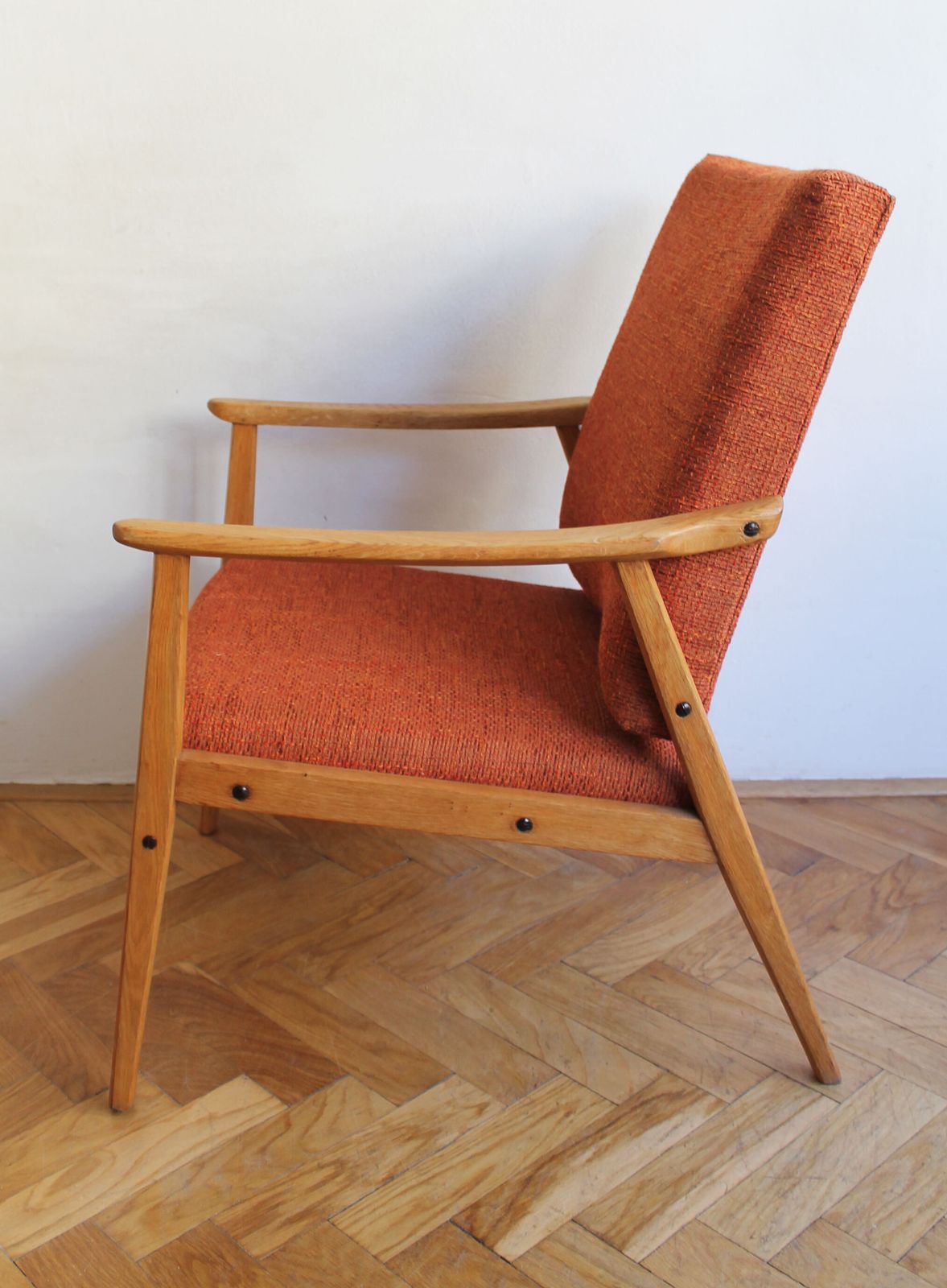 photo vinterior 1960s Pair Of Mid Century Armchairs