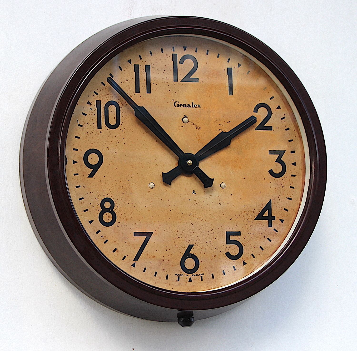 1940s British Bakelite Vintage School / Commercial Wall Clock. Fully Guaranteed. London Timepiece photo 295.0