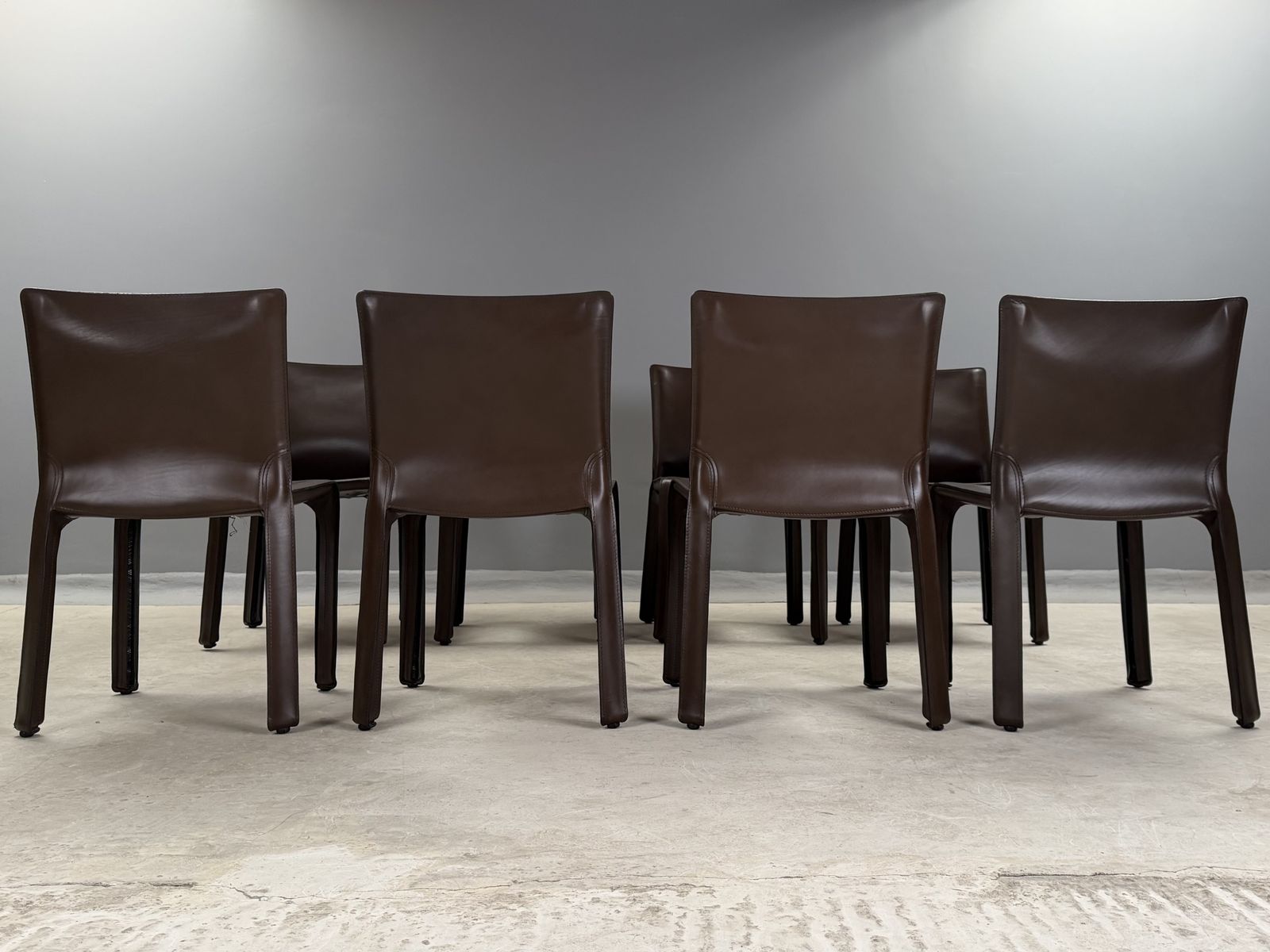 Cassina Cab 412 Dining Chairs By Mario Bellini – Vintage Italian Saddle Brown Leather – Set Of 8 Eight Dining Chairs photo vinterior