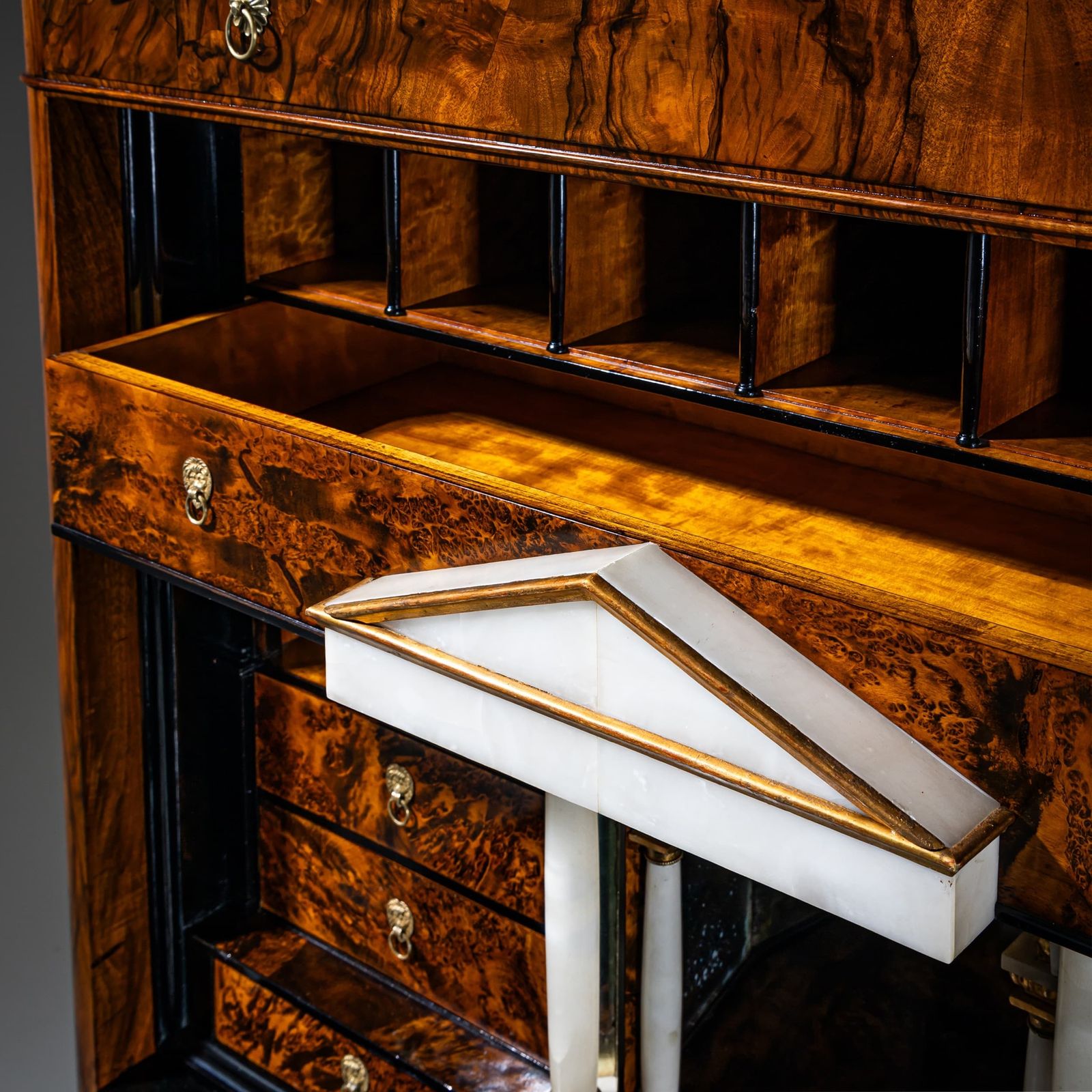 Biedermeier Secretaire In Walnoot, Oostenrijk, Ca. 1830 photo buy