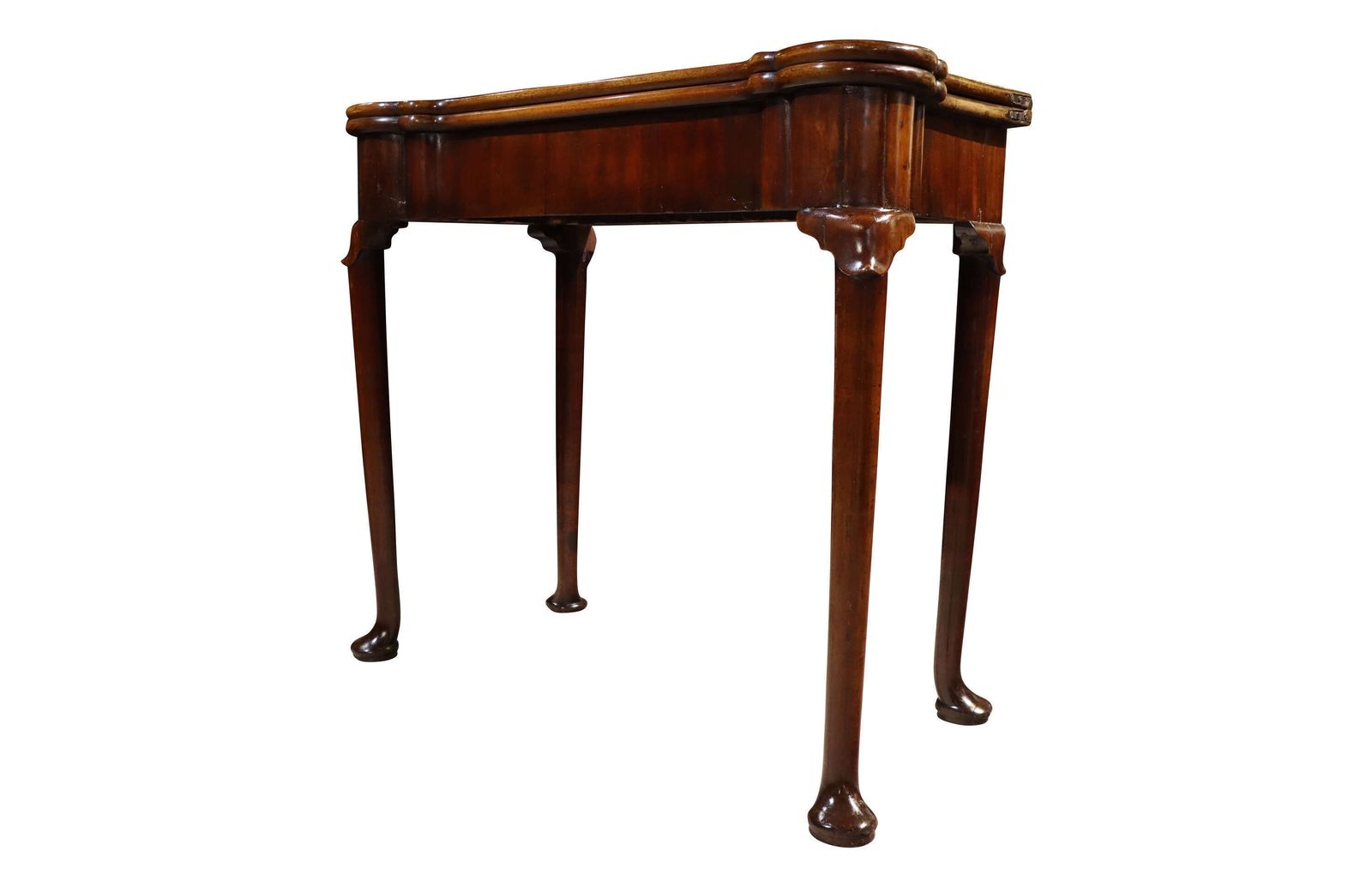 Elegant George II Mahogany Card Table With Dished Gaming Wells, Circa 1780 photo Furniture