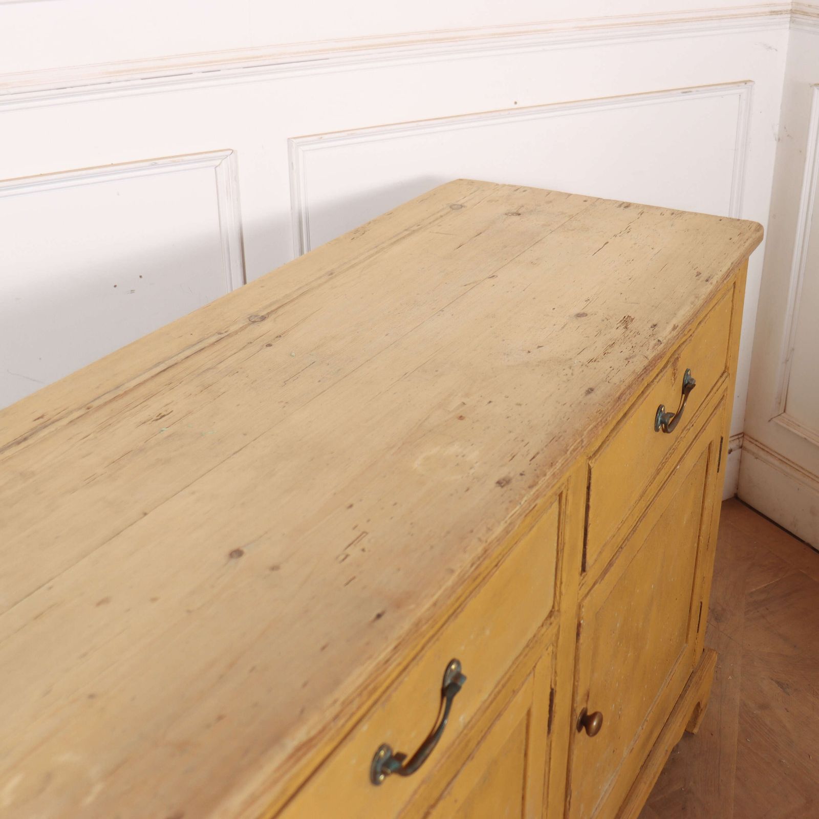Furniture English Country House Dresser, 1800s photo