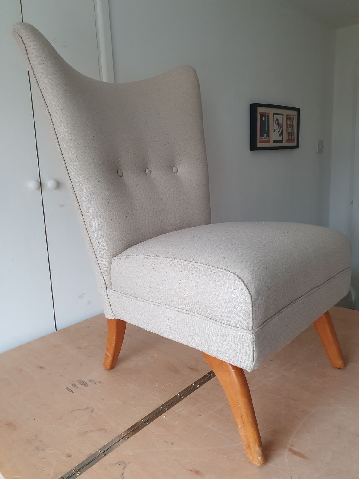 photo furniture Howard Keith Encore Chair In Bute Wool.