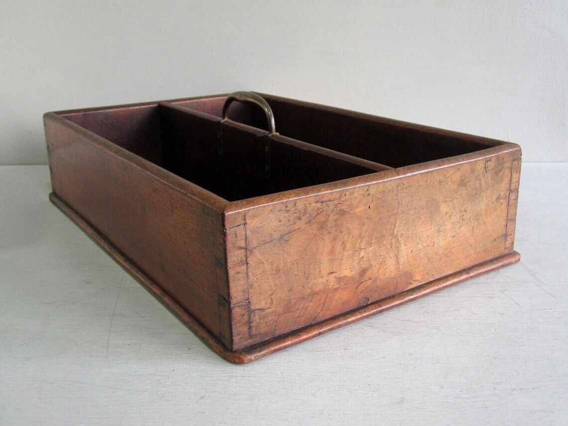photo vinterior Mahogany Wood Butler's Box With Central Brass Handle
