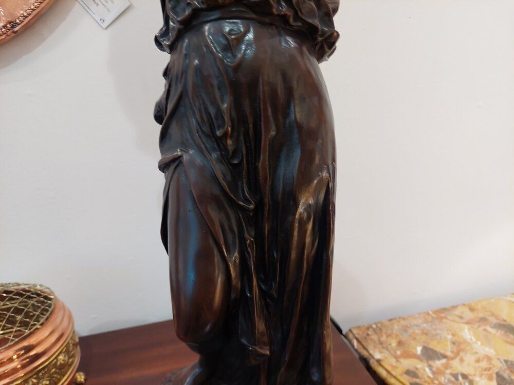 Pair Of Resin Figurine Table Lamps photo Lighting