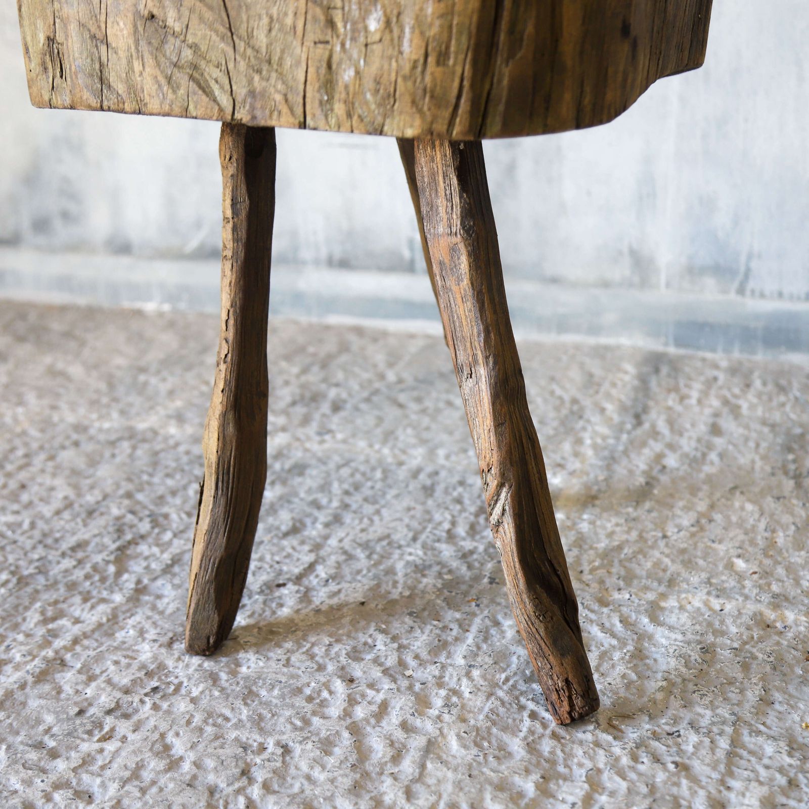 19th Century French Elm Chopping Block On Original Gnarled Legs – Vernacular Rural Style photo buy