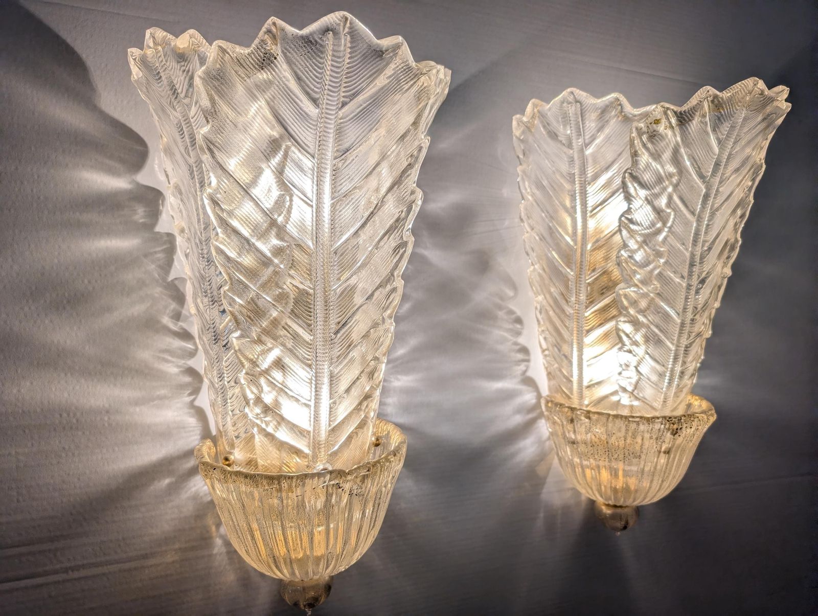photo for sale Pair Of Giant Barovier & Toso Foglia D'oro Sconces, 1980s