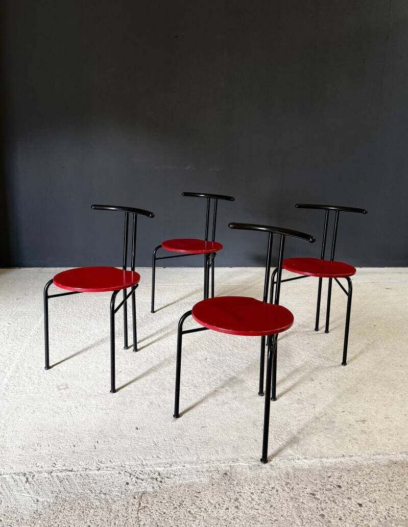 Postmodern Design Slanke Eetkamerstoelen, Italië Ca. Jaren 1980 photo furniture