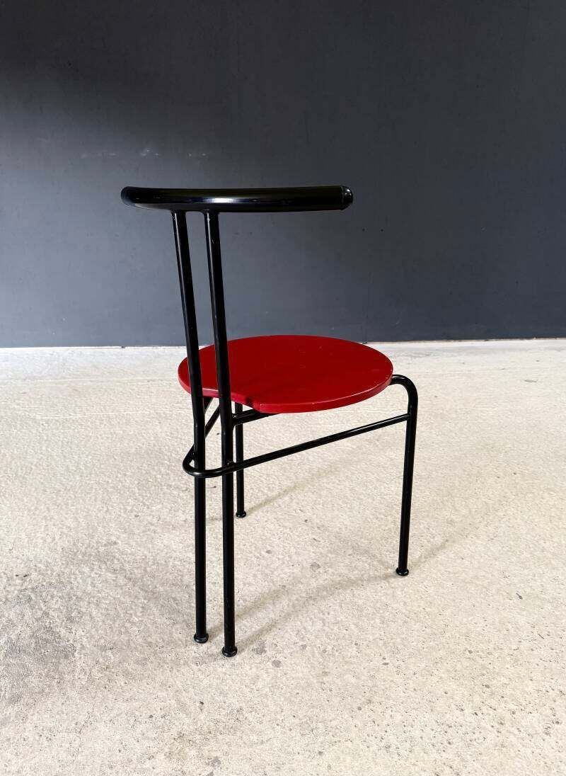 photo buy Postmodern Design Slanke Eetkamerstoelen, Italië Ca. Jaren 1980