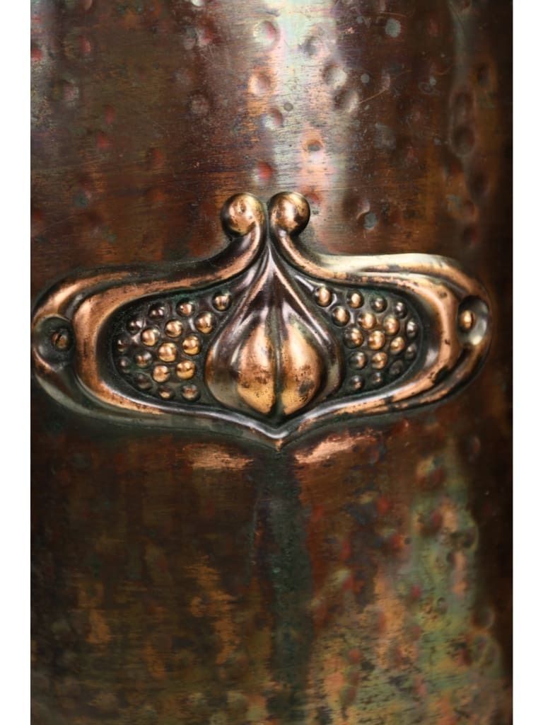 Exceptional Arts & Crafts Movement Hammered Copper Coal Bucket (Scuttle) With Liner photo buy