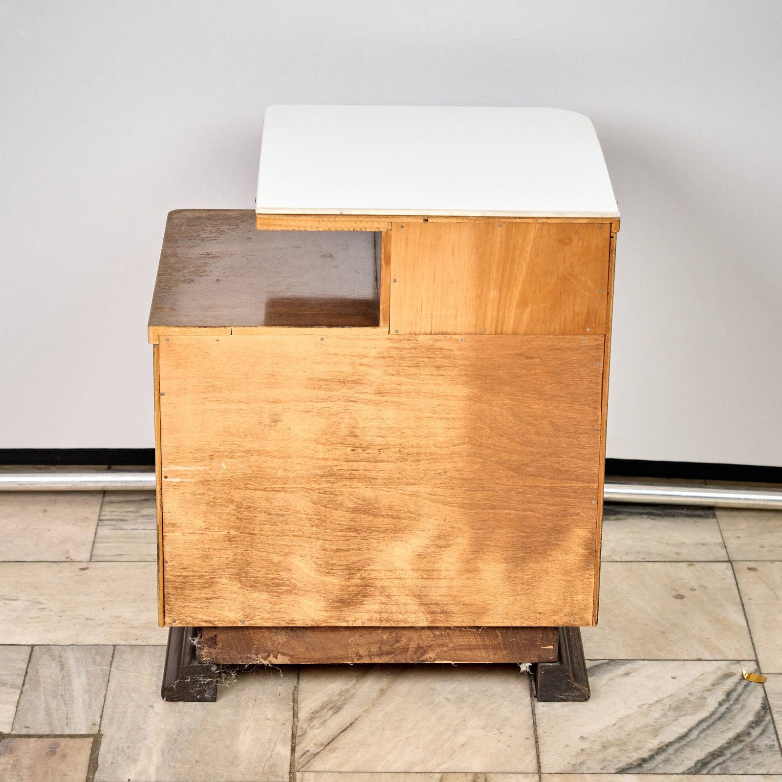 Set Of Two Art Déco Nightstands, By Jindřich Halabala, 1940s Czechoslovakia photo buy