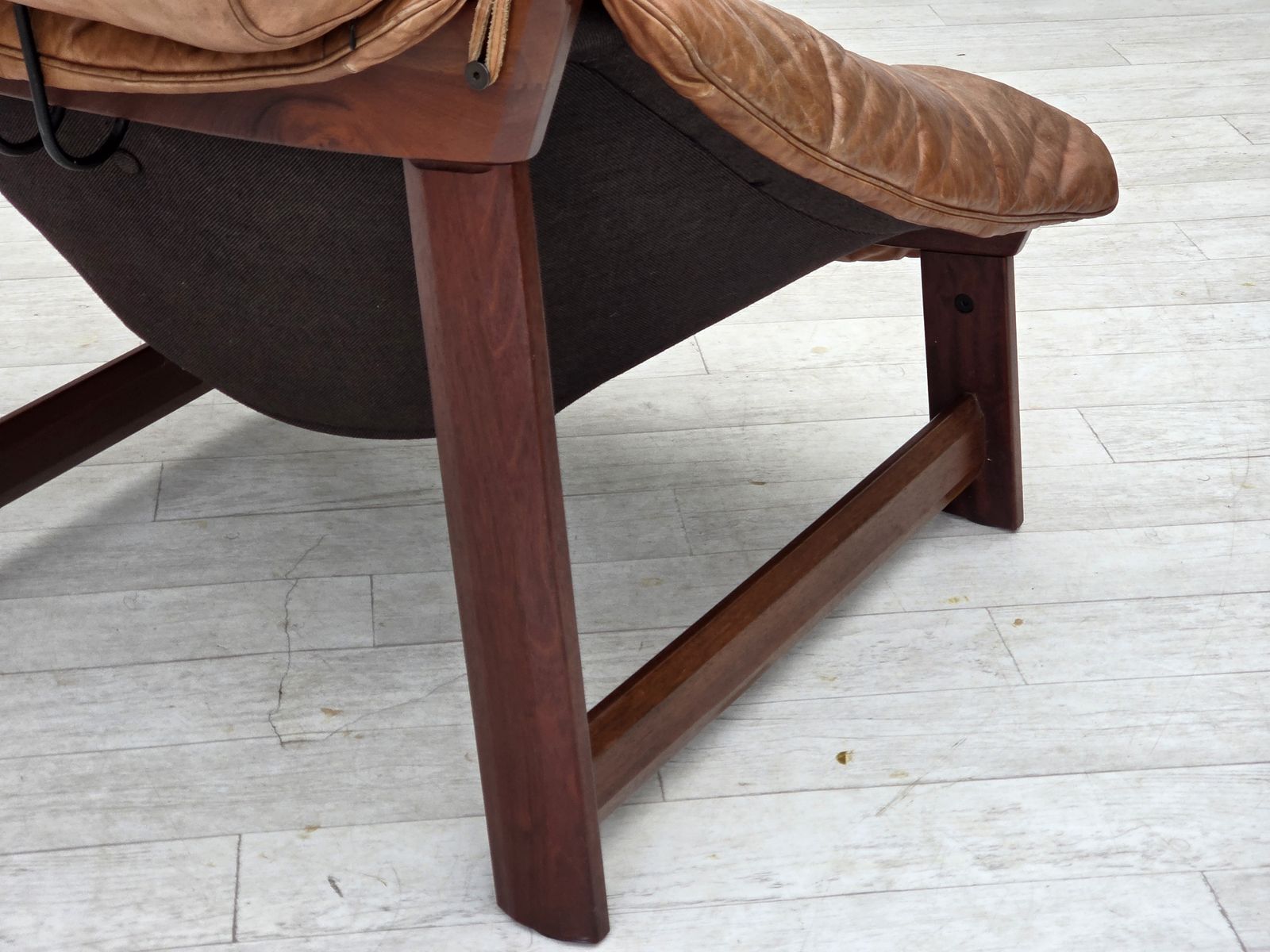 photo vintage 1970s, Norwegian Design By Jan Erik Lindgren, Armchair Model "Amazon"