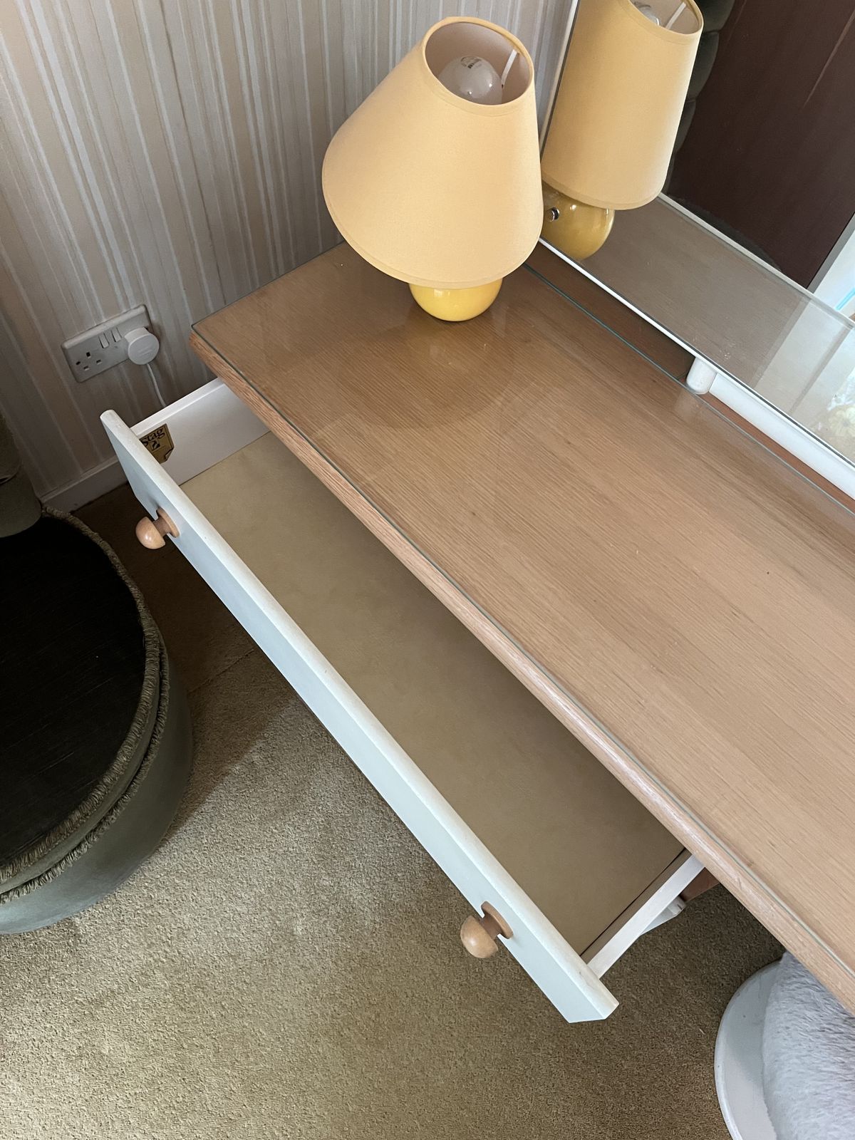 Stag Cantata White & Teak Dressing Table, 1970s, John & Sylvia Reid, Mid Century Modern, Original Label photo for sale